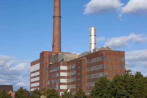 Mit Anbau in 2023